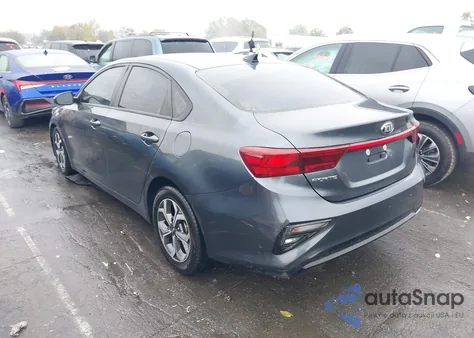 2021 Kia Forte Lxs из США, поврежденный, VIN 3KPF24AD3ME339040